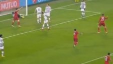 Müller'in Juventus'a Attığı Gol