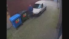 Dört Saniyede Hacet Gidermek
