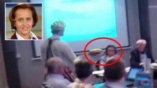 Mültecileri Vurun Diyen Politikacının Suratına Pasta Atmak