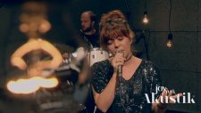 Özge Fışkın - Neyse Ki (JoyTurk Akustik)