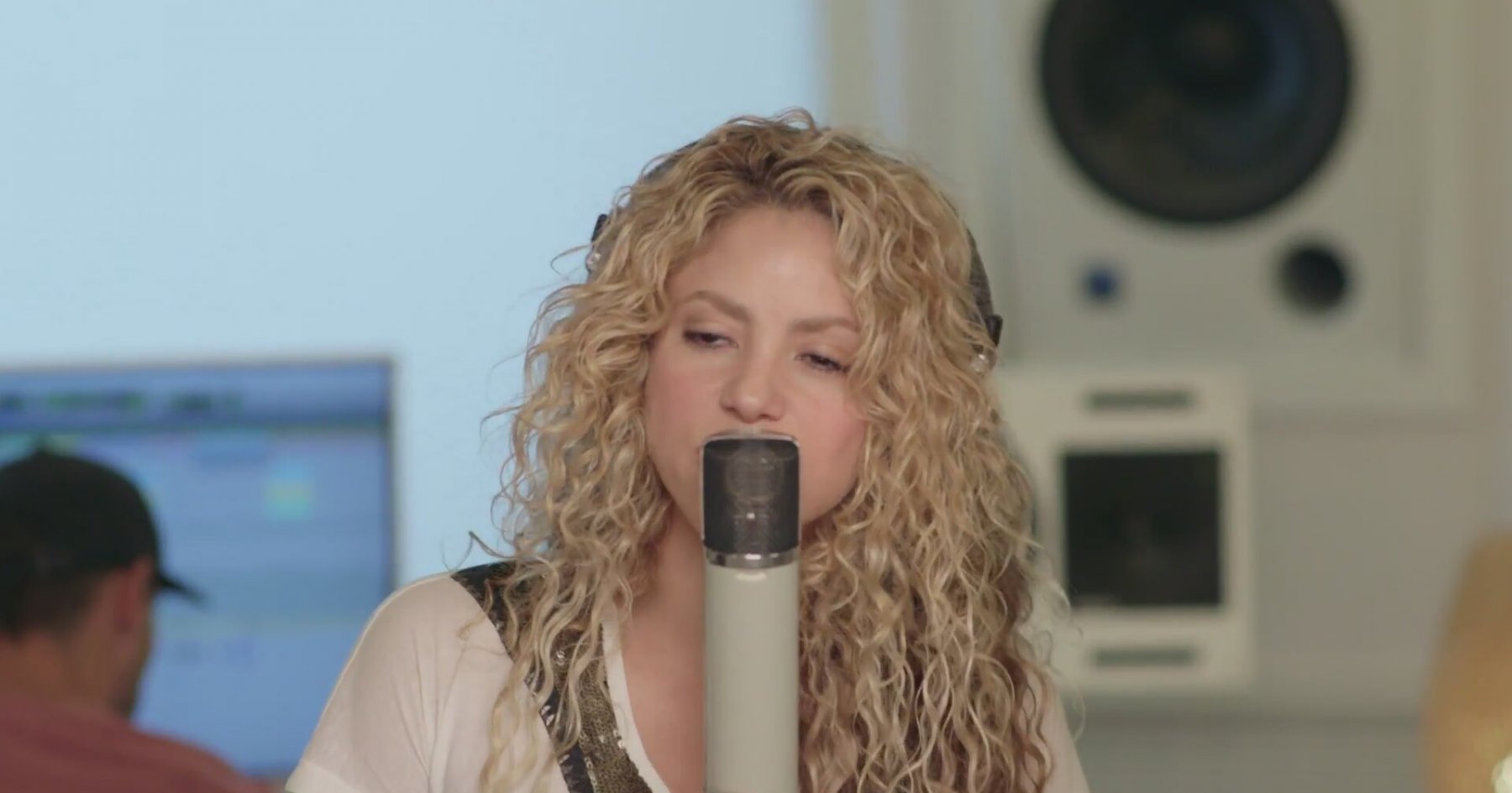 Shakira - Try Everything Dinle | İzlesene.com