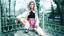 Alexandra Stan - 9 Lives (feat. Jahmmi)