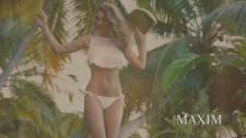 Seksi Güzel Hannah Davis | Karayip Kraliçesi