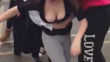 Seksi Kız Kavgası