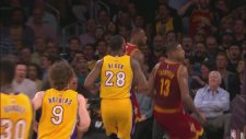 LeBron James'in harika smacı!