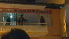 Kafayı Bulunca Yanlış Büroyu Basan İşçi