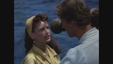 The Crimson Pirate (1952) Fragman