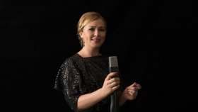Nazlı Kanaat - Gece Sessiz Ve Karanlık Yine Her Şey Uyumuş Nazlı Kanaat - Gece Sessiz Ve Karanlık Yine Her Şey Uyumuş