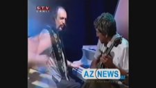 Hasan Cihat Örter Konuğa Gitar Çaldırmamak