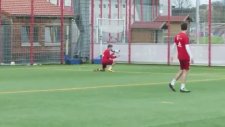 Antrenmanın neşesi Müller!