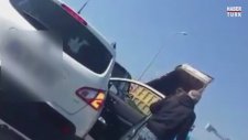 Yola Hafriyat Döküp Kaçan Kamyon Sürücüsü