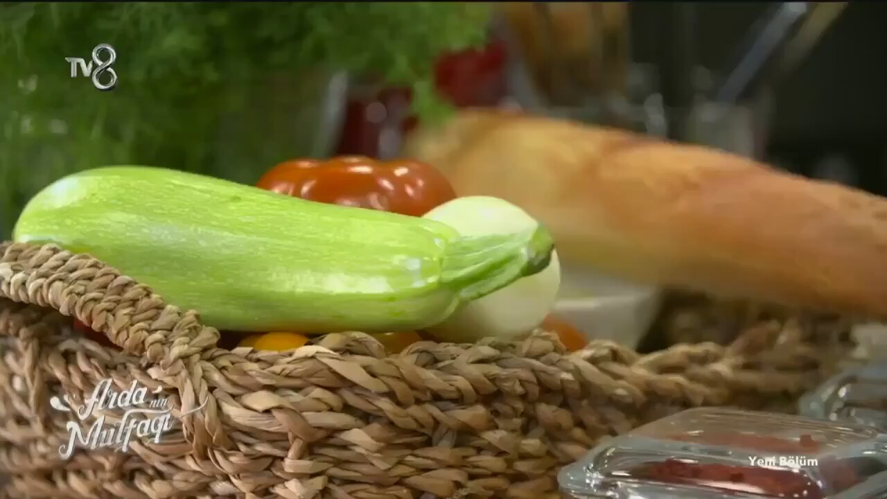 Zeytinyağlı Elma Dolması Osmanlı Mutfağı Videosu Zeytinyağlı Elma Dolması Osmanlı Mutfağı Videosu