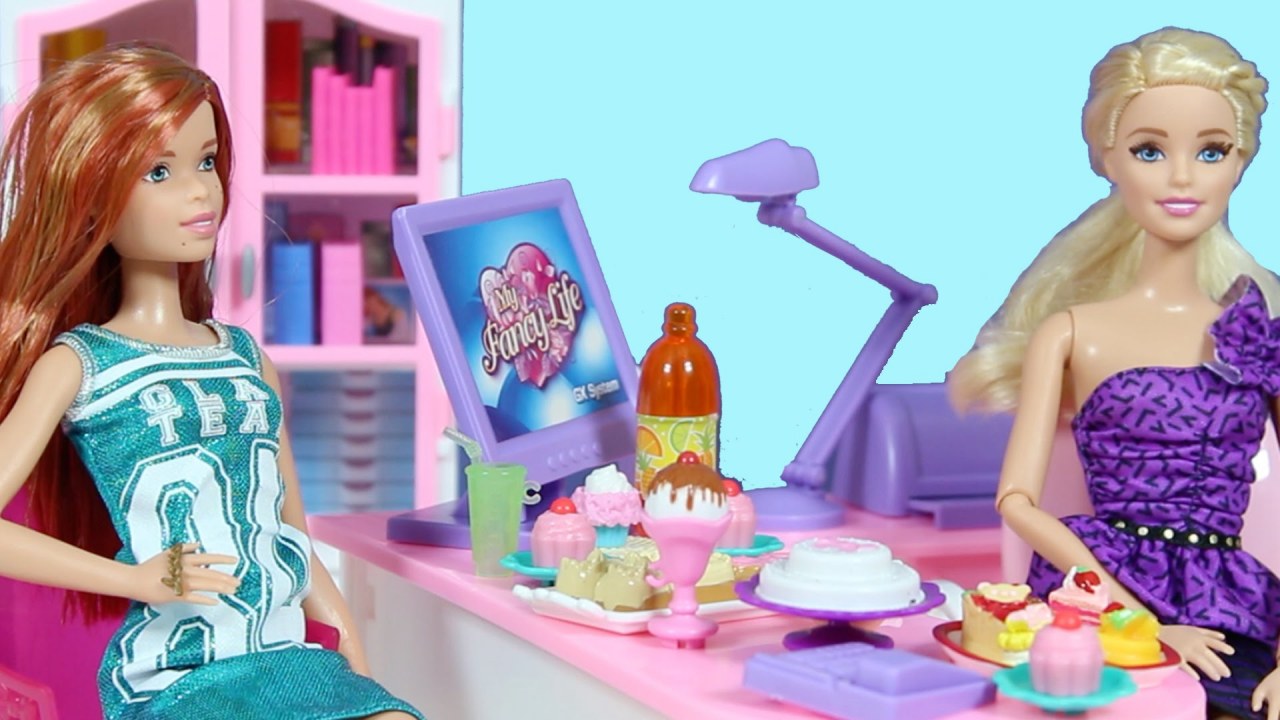 Barbie ve Ailesi Ofis | Barbie | EvcilikTV | İzlesene.com