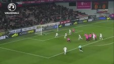 Sivok vurdu, Allan McGregor böyle uzadı