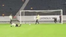 Zlatan İbrahimovic İçin Sıradan Bir Gol Antrenmanı