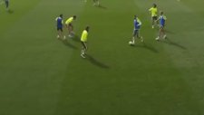 Antreman'da Maradona'ya Bağlayan Karim Benzema