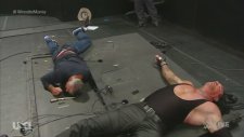 Shane McMahon'dan The Undertaker'a Müthiş Elbow Drop!
