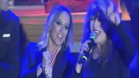 Suzan Kardeş - Senden Başka Suzan Kardeş - Senden Başka