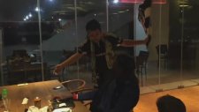 Beşiktaşlı Taraftar Demba Ba'nın Yanına Gitti Ve...