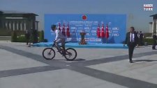 Kenan Sofuoğlu'nu Tanımayan Görevli