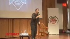 Cem Yılmaz Mezuniyet Töreninde