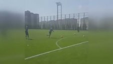 Belözoğlu'ndan Şiir Gibi Frikik