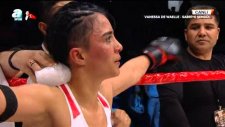Sabriye Şengül Belçikalı Wenessa Da Waelle karşısında! World Kick Boks Champions Night