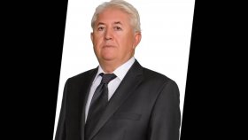 Turhan Öge - Dönülmez Akşamın Ufkundayız Turhan Öge - Dönülmez Akşamın Ufkundayız