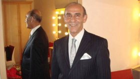 Akif Özüşen - Bu Akşam Bütün Meyhanelerini Akif Özüşen - Bu Akşam Bütün Meyhanelerini