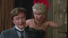 Chelovek S Bulvara Kaputsinov (1987) Fragman