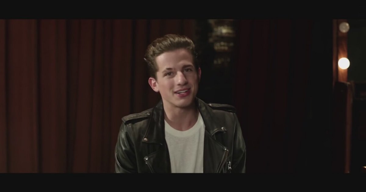 Charlie puth что у него с бровью