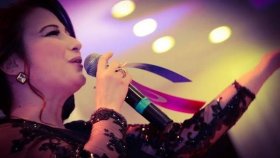 Eliz Avaroğlu - Bir Gün Ne Olur Gel Beni Busenle Sevindir Eliz Avaroğlu - Bir Gün Ne Olur Gel Beni Busenle Sevindir