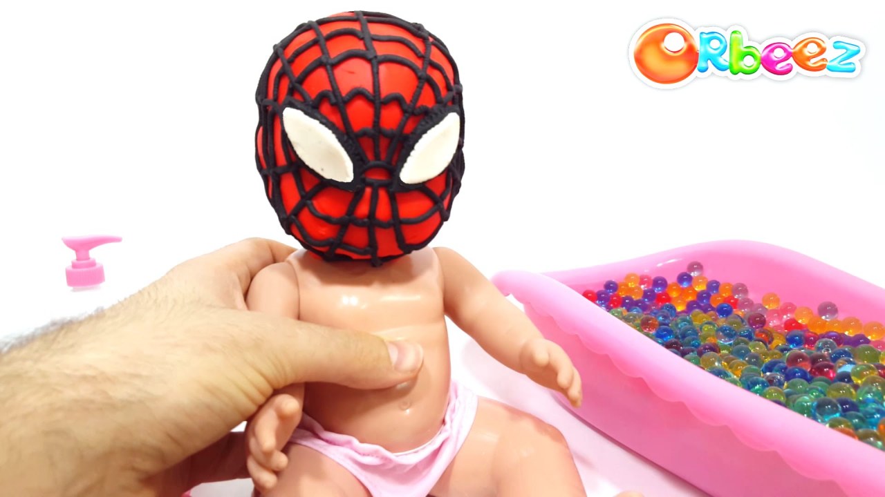 Spiderman Bebek Orbeez Banyosu Yapiyor Kinder Joy Ters Yuz