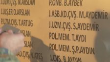 Türk Yıldızları 2016 Çanakkale Şehitleri Anma Uçuşu