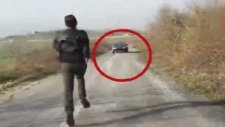 Arabayı Çekmeyi Beceremeyen Amatör Çekici