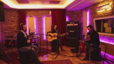 Neslihan - Hİç Sevmedim (Akustik)
