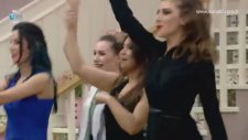Gelin ve Damat Adaylarından İbretlik Apaçi Dansı (Kısmetse Olur)