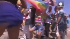 Küba'da LGBT Yürüyüşü