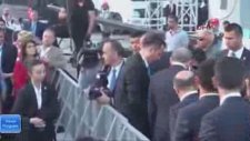 Vatandaşın Tükürüğü Erdoğan'ın Ceketine Sıçrarsa