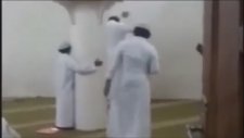 KUR-ANA DÜŞMAN OLUNSUN DİYE GAYRET EDEN GAVAT DEYYUS HOCALAR VARDIR ZULÜM İŞKENCE YAPAN KAFİR İMAM