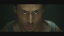 Baaghi (2016) Fragman