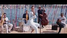 Aykut Gürel presents Bergüzar Korel - Kaç Yıl Geçti Aradan