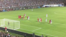 Messi'nin Panama'ya attığı harika frikik golü (Tribin Çekimi)