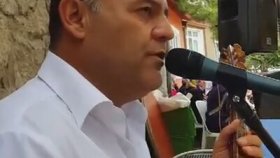 Bahri Akyüz - Şimdi Mi Geldim Aklına Bahri Akyüz - Şimdi Mi Geldim Aklına