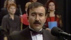 Ümit Koroğlu - Aklımı Başımdan Aldı Gözlerin - Fasıl Şarkıları Ümit Koroğlu - Aklımı Başımdan Aldı Gözlerin - Fasıl Şarkıları