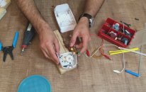 Oda Spreyinden Telefon Şarj Aleti Yapımı , Ev Yapımı Şarj Aleti