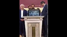Berkin'in Babası Sami Elvan: Benim Kafama Da Sıksın Bekliyorum O Kurşunu