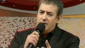 Faruk Salgar - Sevgi Deli Gönülden Gönüle Bir Akıştır - Fasıl Şarkıları Faruk Salgar - Sevgi Deli Gönülden Gönüle Bir Akıştır - Fasıl Şarkıları