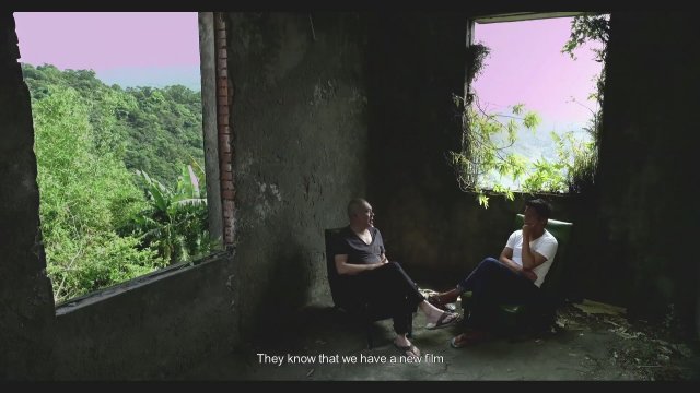 Na ri xiawu (2015) Sahne #1