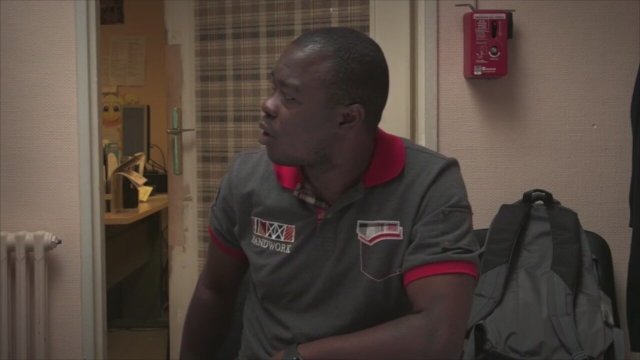 La Permanence (On Call) Fragman